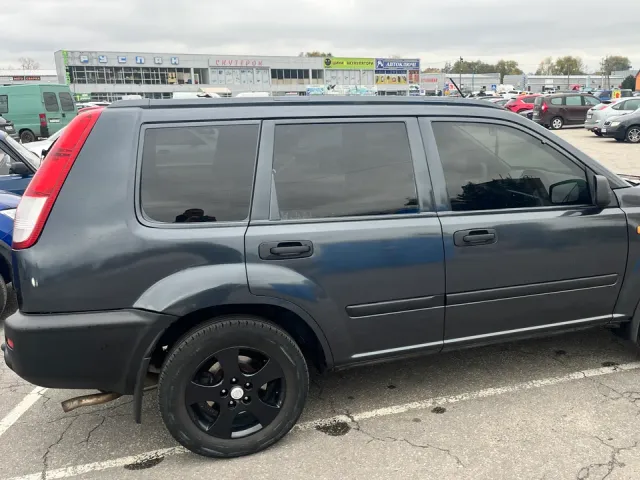 Nissan X-Trail - фото 1