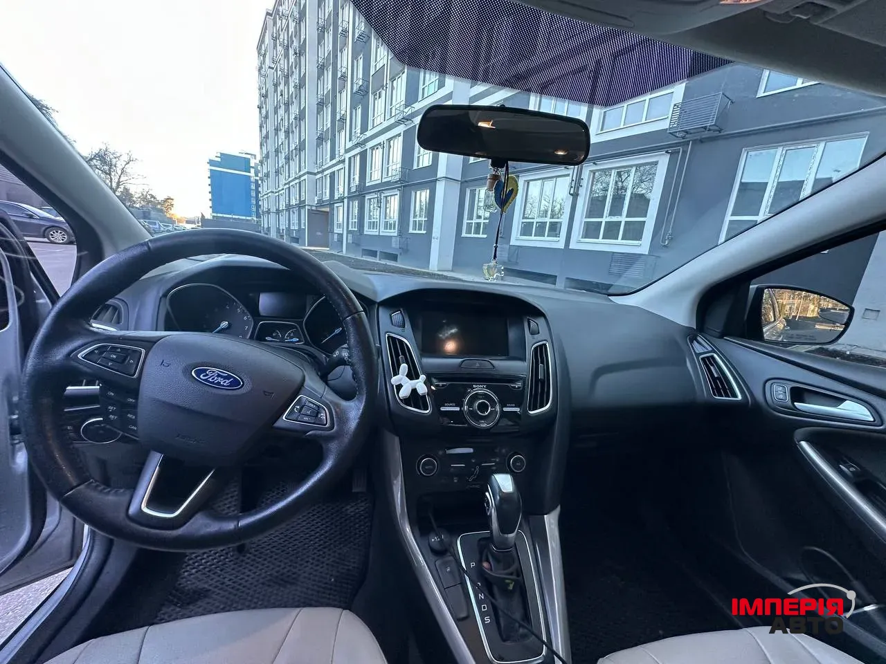 Ford Focus - фото 7