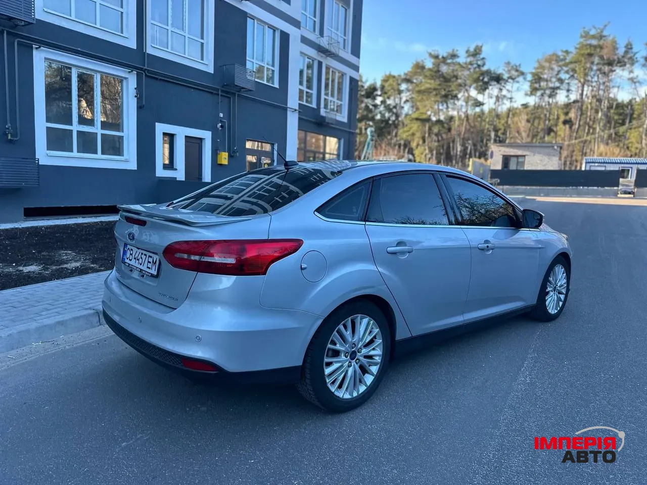 Ford Focus - фото 4