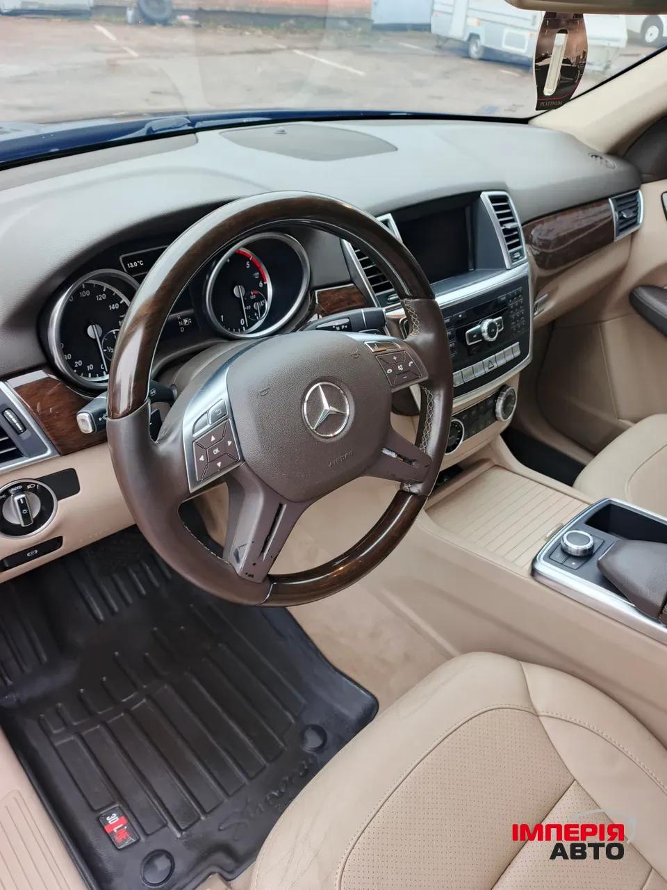 Mercedes-Benz M-Класс - фото 14