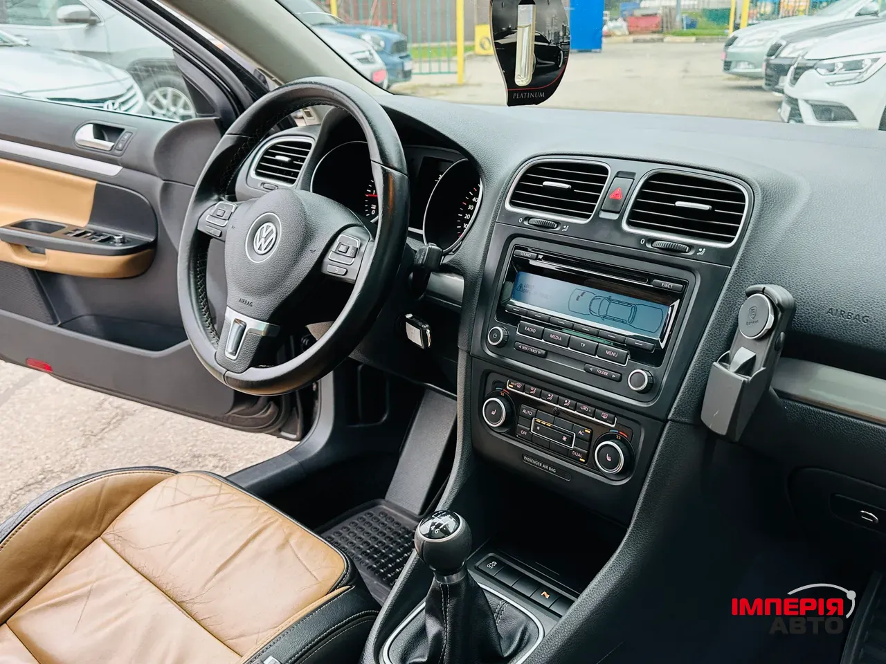 Volkswagen Golf - фото 34