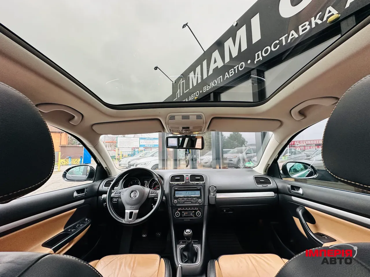 Volkswagen Golf - фото 24