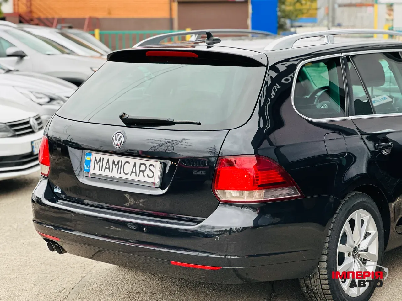 Volkswagen Golf - фото 4