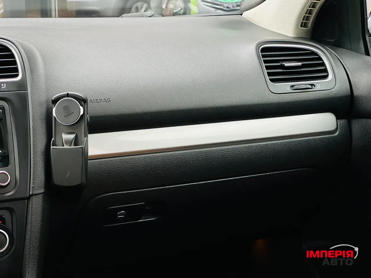 Volkswagen Golf - фото 27