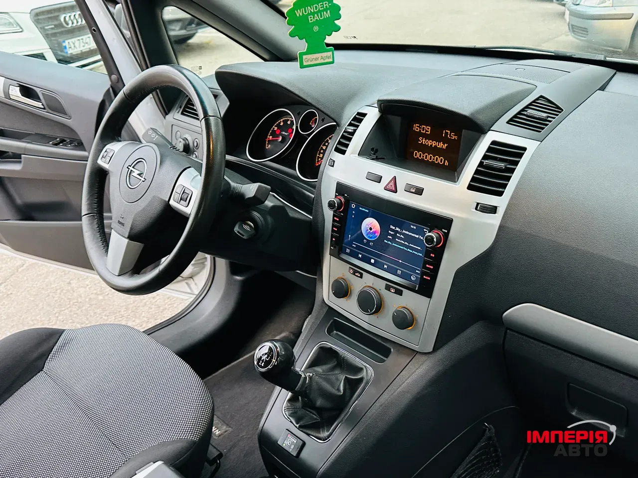 Opel Zafira - фото 35