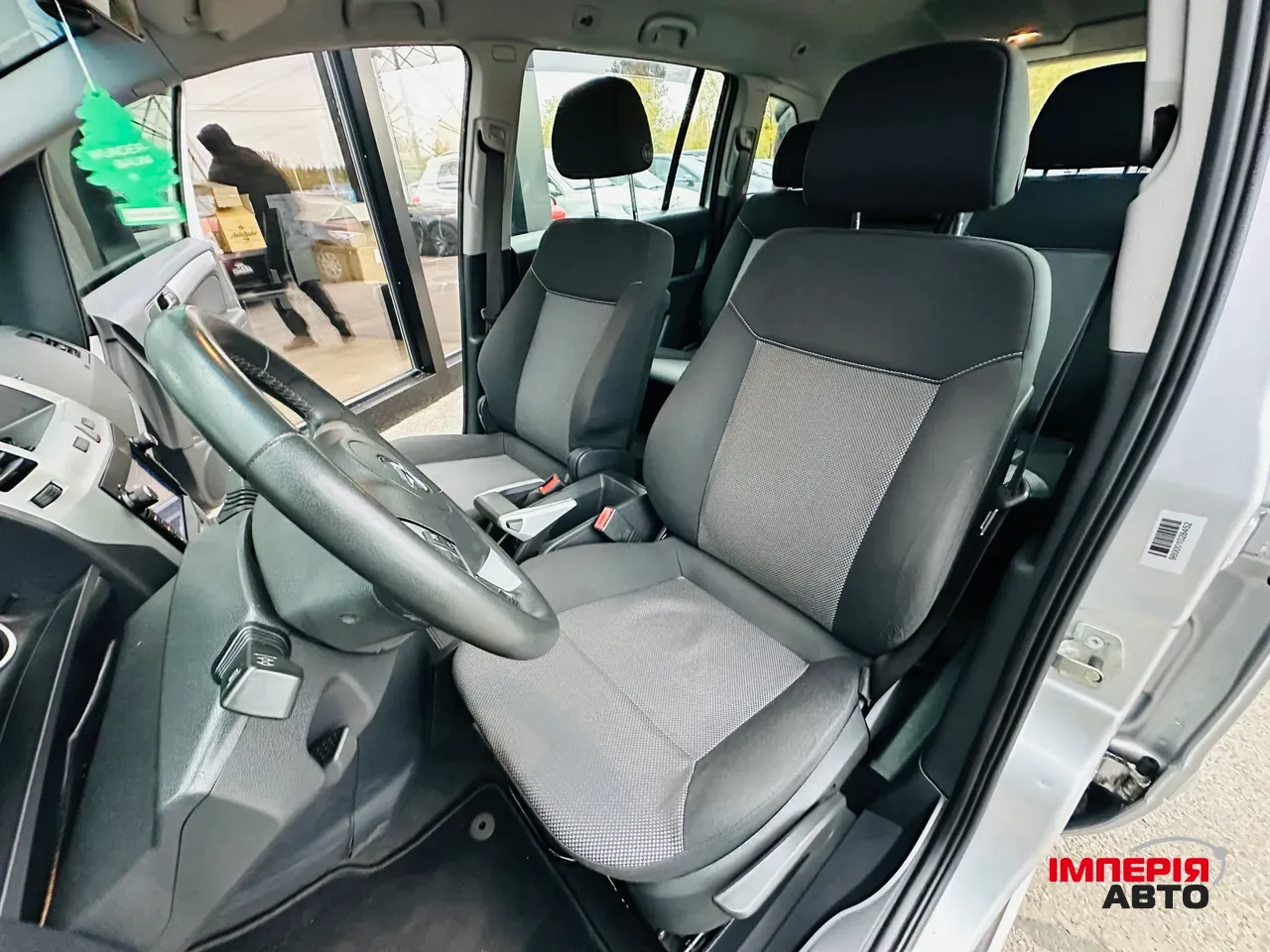 Opel Zafira - фото 37