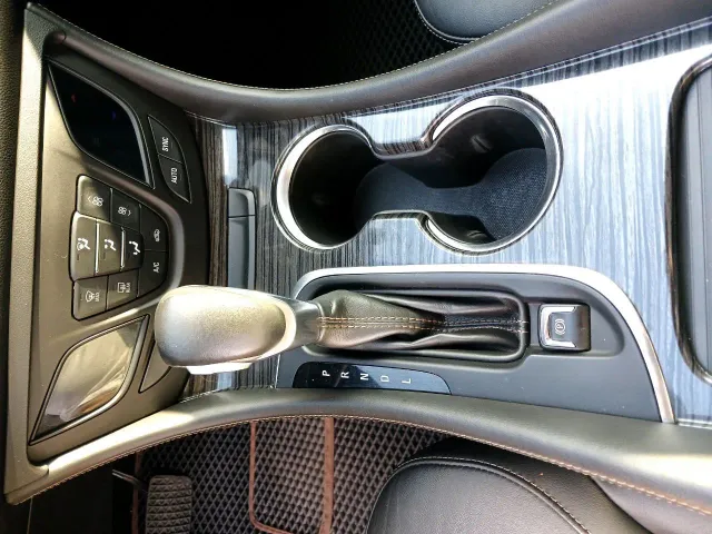 Buick Envision - фото 4