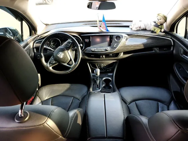 Buick Envision - фото 1