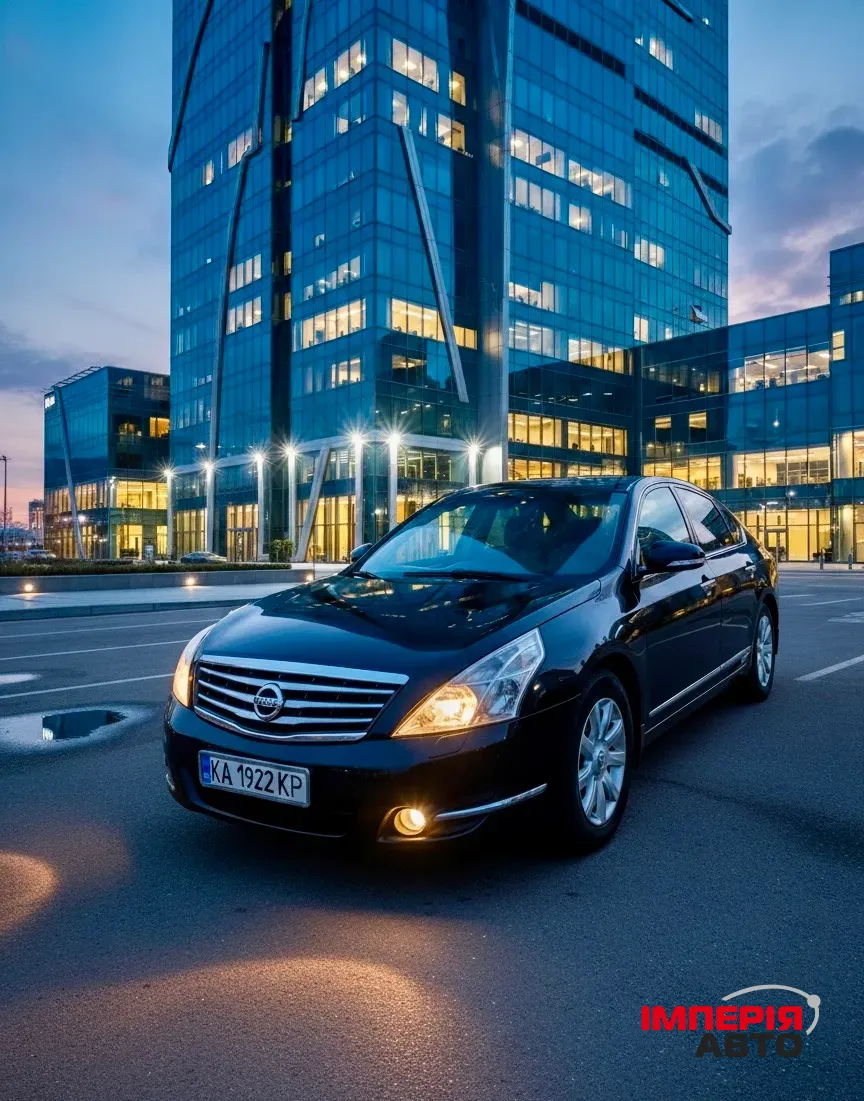 Nissan Teana - фото 1