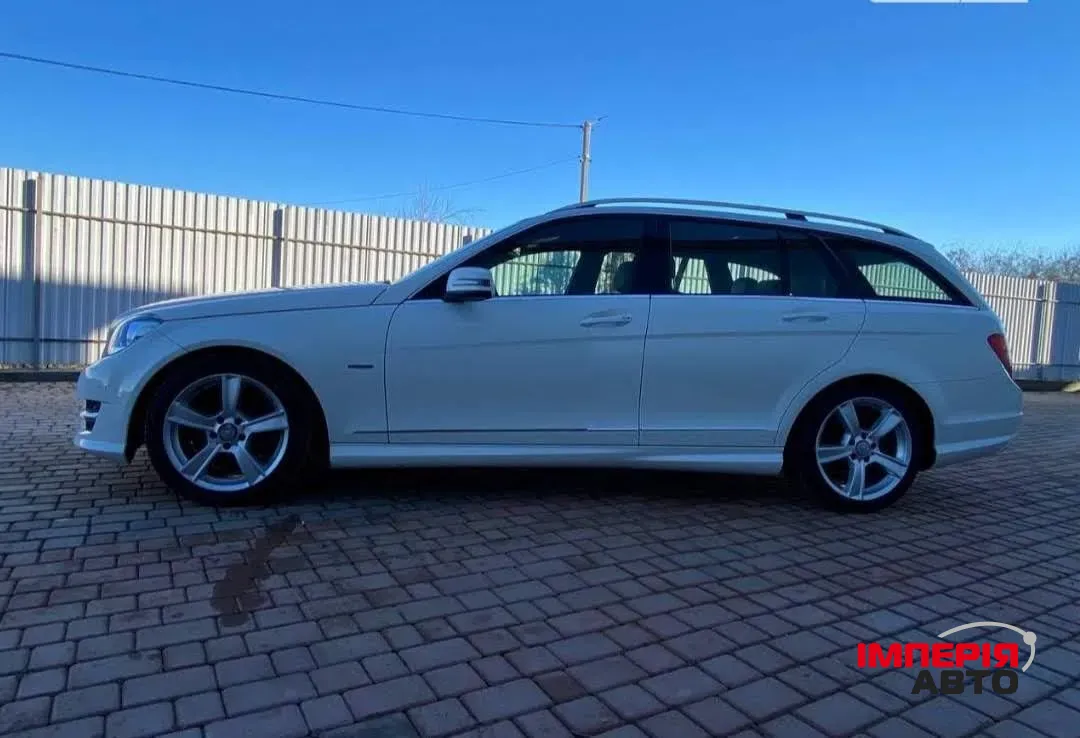 Mercedes-Benz C-Класс - фото 5