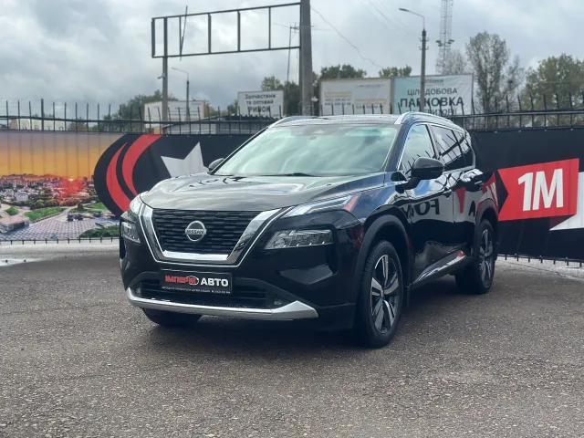 Nissan Rogue - фото 1