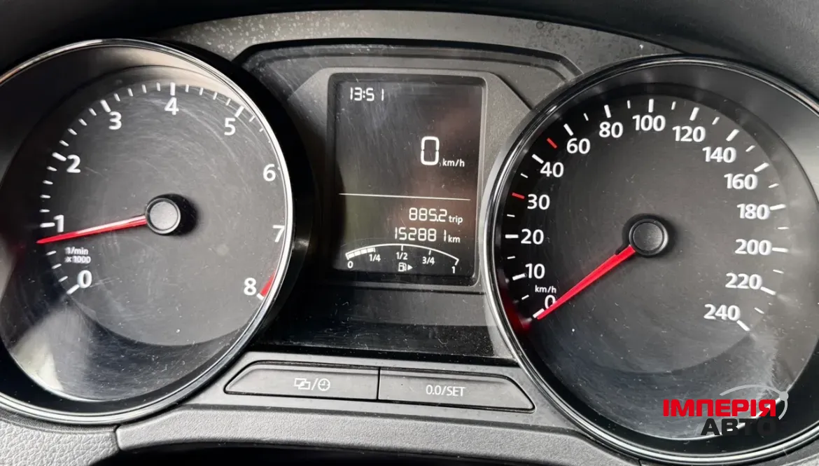 Volkswagen Polo - фото 15