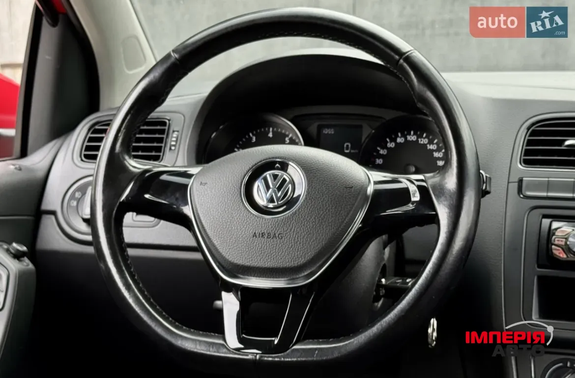 Volkswagen Polo - фото 6