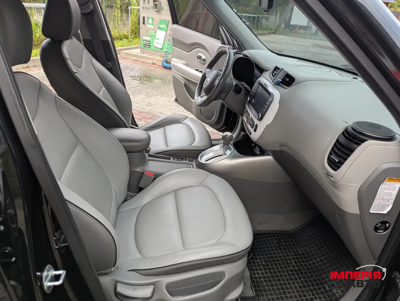 Kia Soul EV - фото 20