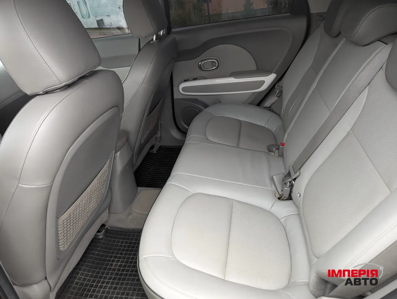 Kia Soul EV - фото 12