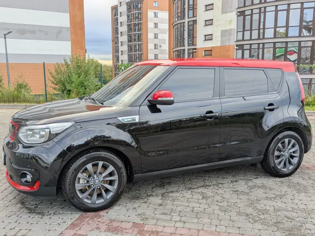 Kia Soul EV - фото 2