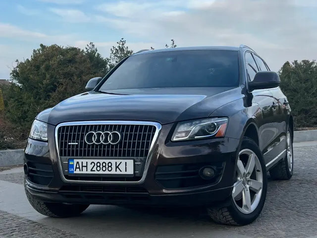 Audi Q5 - фото 1