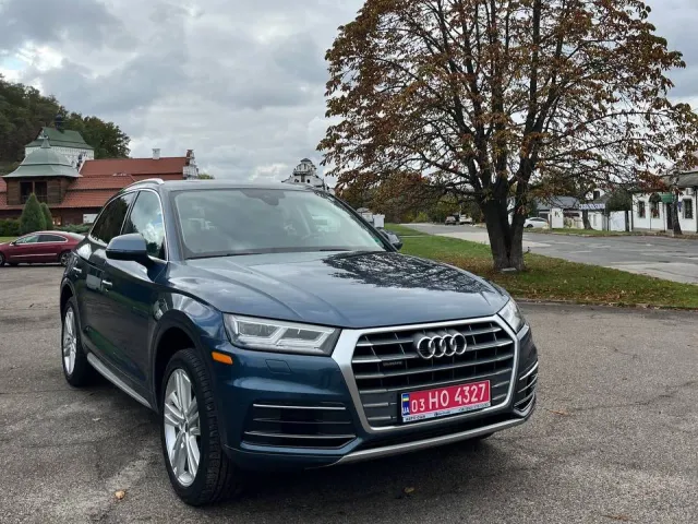 Audi Q5 - фото 2