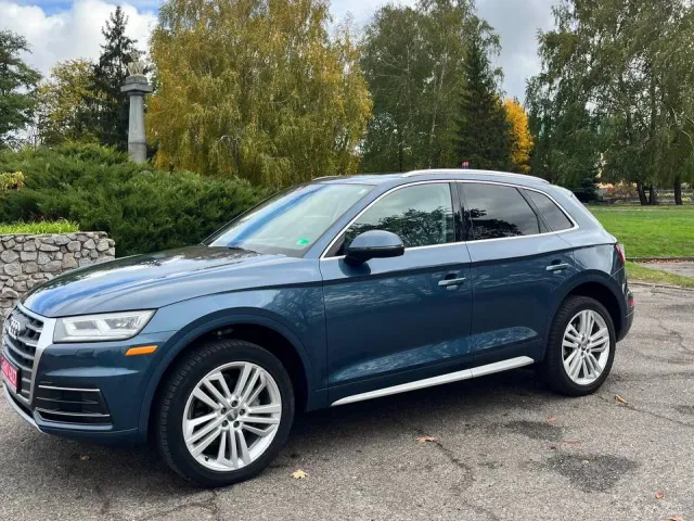 Audi Q5 - фото 3