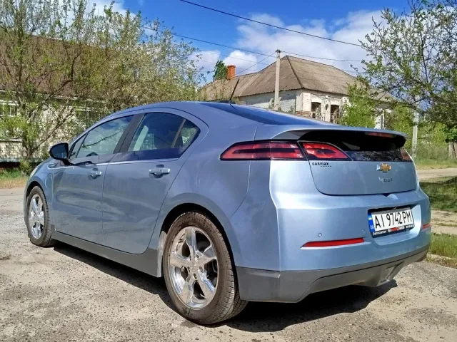 Chevrolet Volt - фото 4