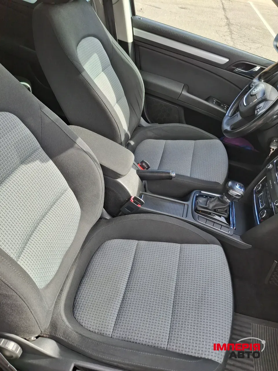 Skoda Superb - фото 6