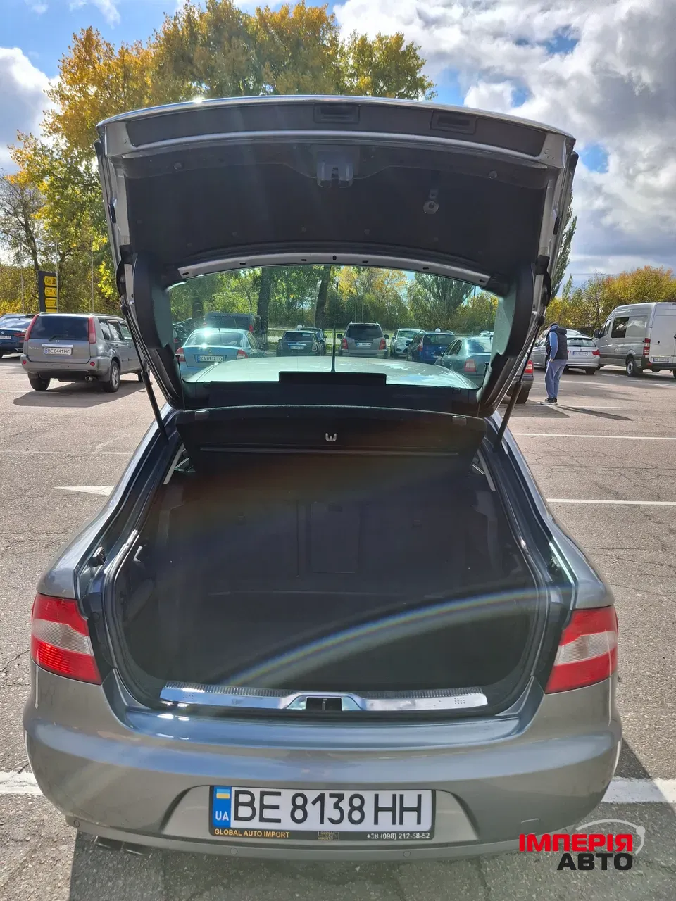 Skoda Superb - фото 15