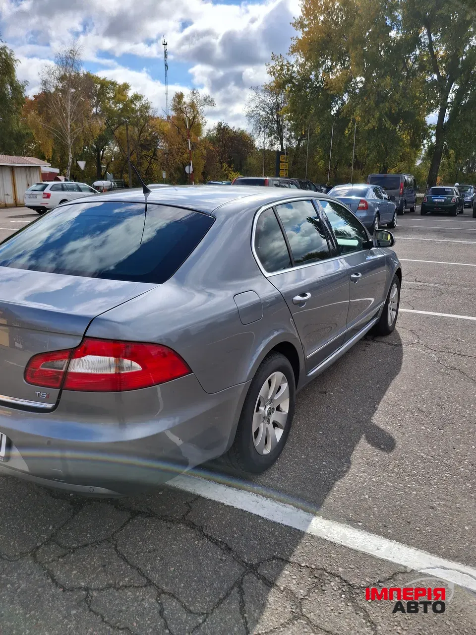 Skoda Superb - фото 18