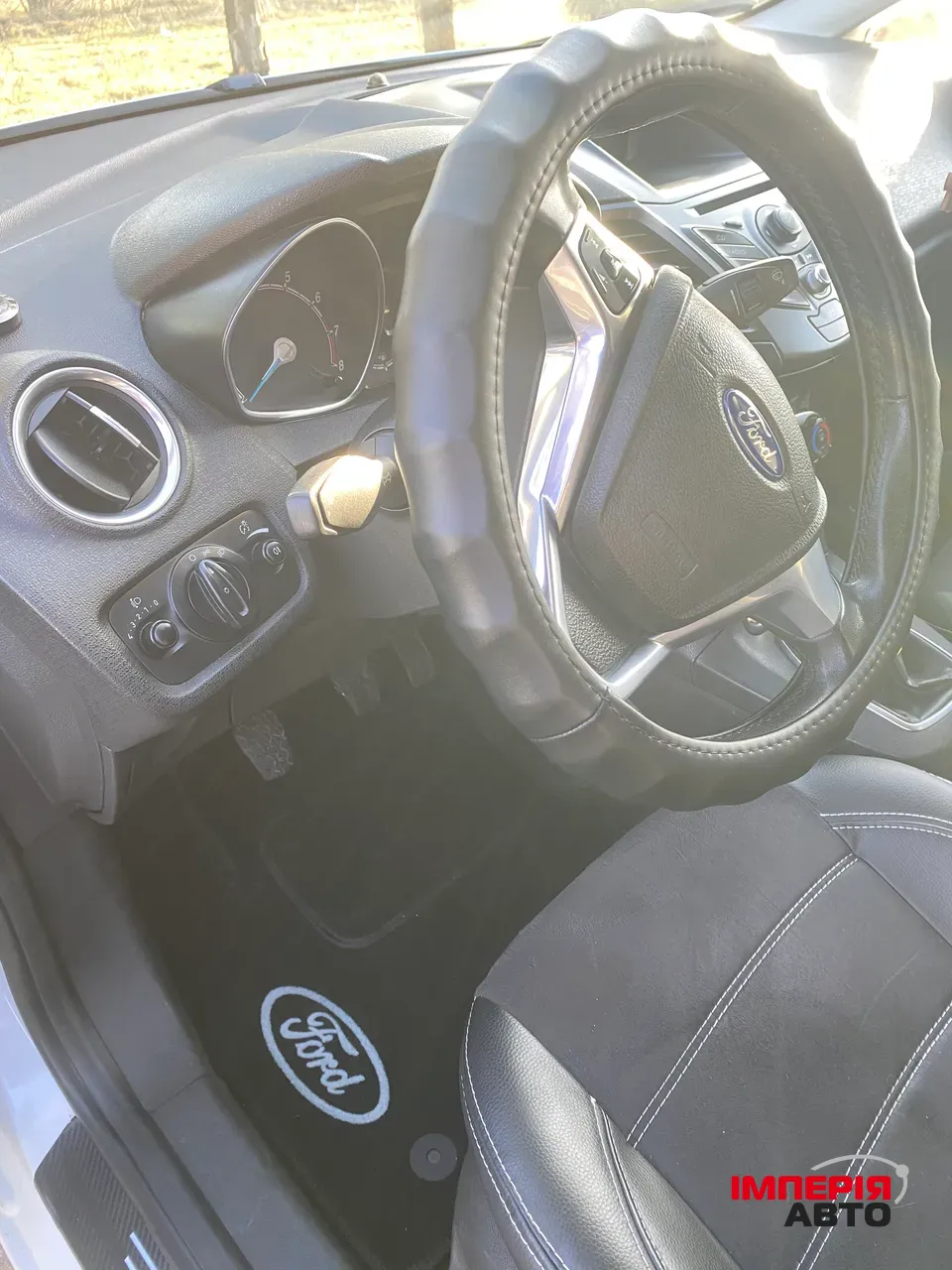 Ford Fiesta - фото 14