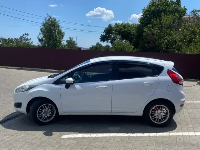 Ford Fiesta - фото 4