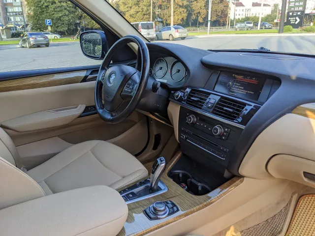 BMW X3 - фото 4