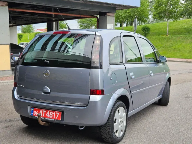 Opel Meriva - фото 4
