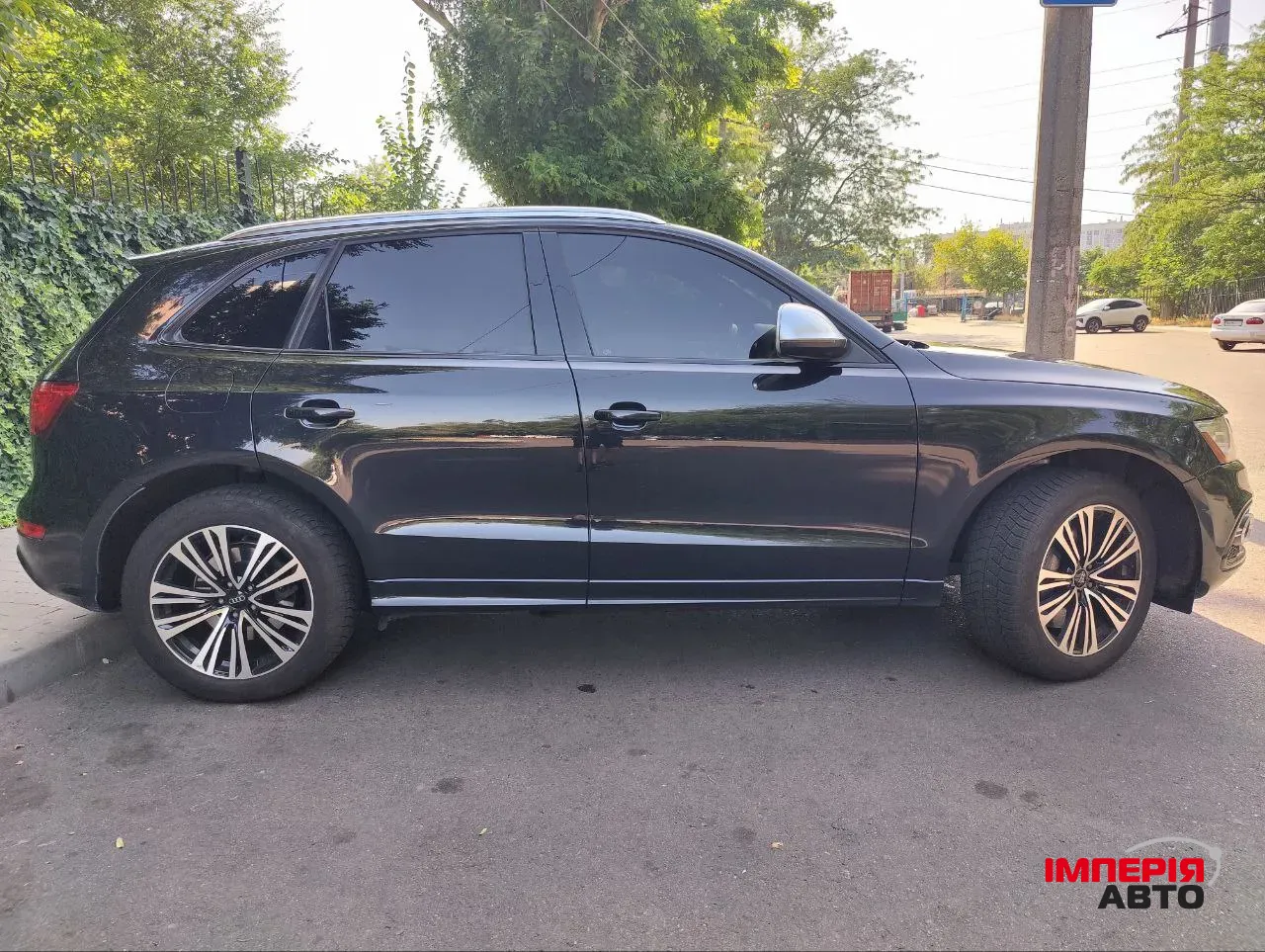 Audi SQ5 - фото 8