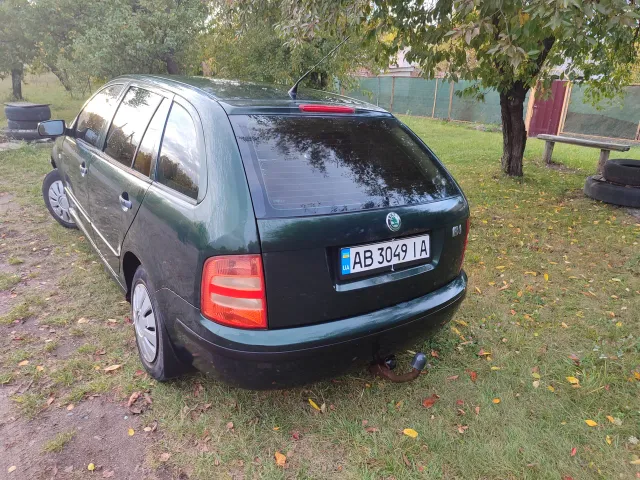 Skoda Fabia - фото 5