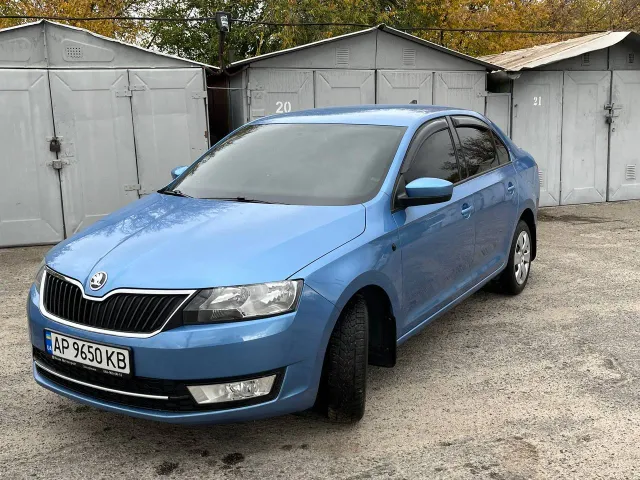 Skoda Rapid - фото 2