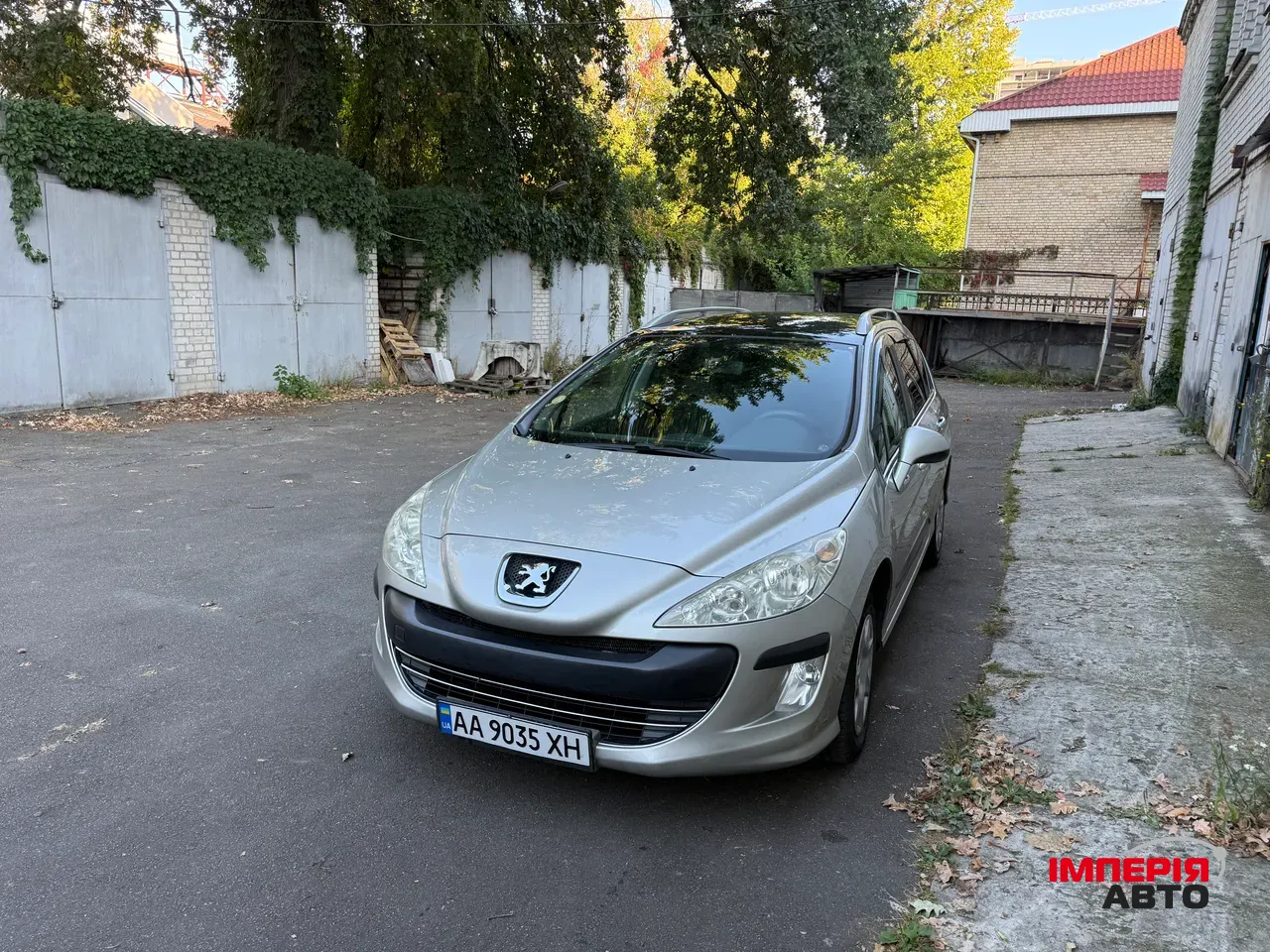Peugeot 308 - фото 1