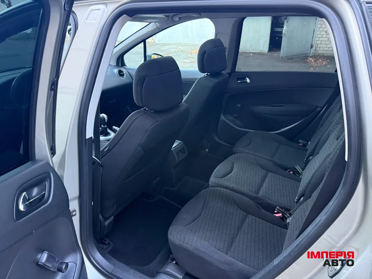 Peugeot 308 - фото 16