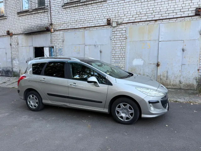 Peugeot 308 - фото 3
