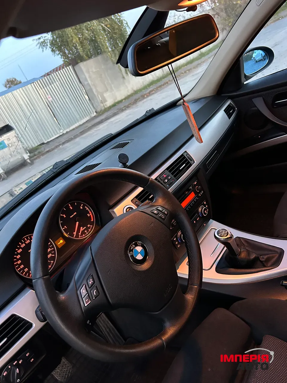 BMW 3 серії - фото 5