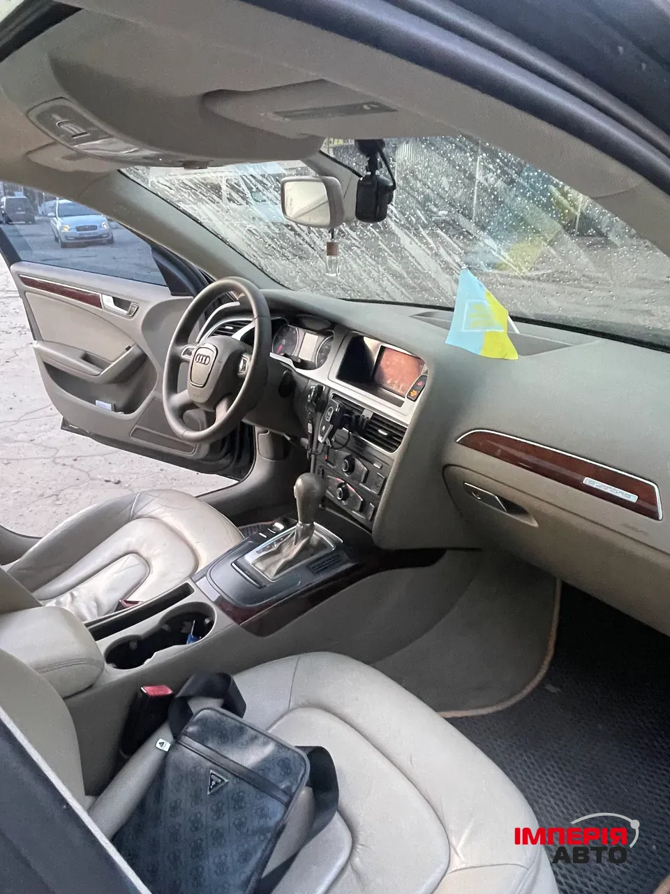 Audi A4 - фото 14