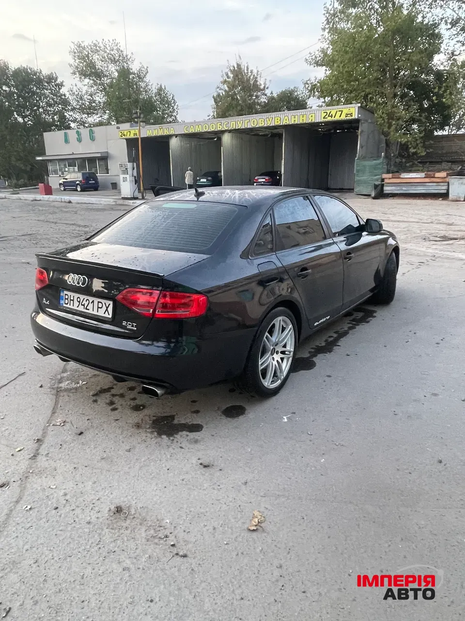 Audi A4 - фото 2
