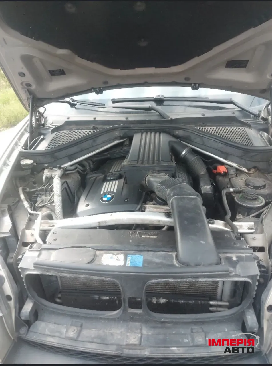 BMW X5 - фото 11