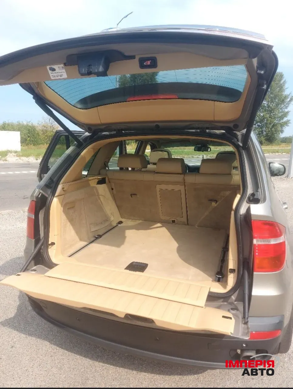 BMW X5 - фото 9