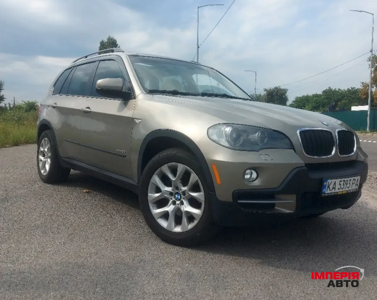 BMW X5 - фото 1