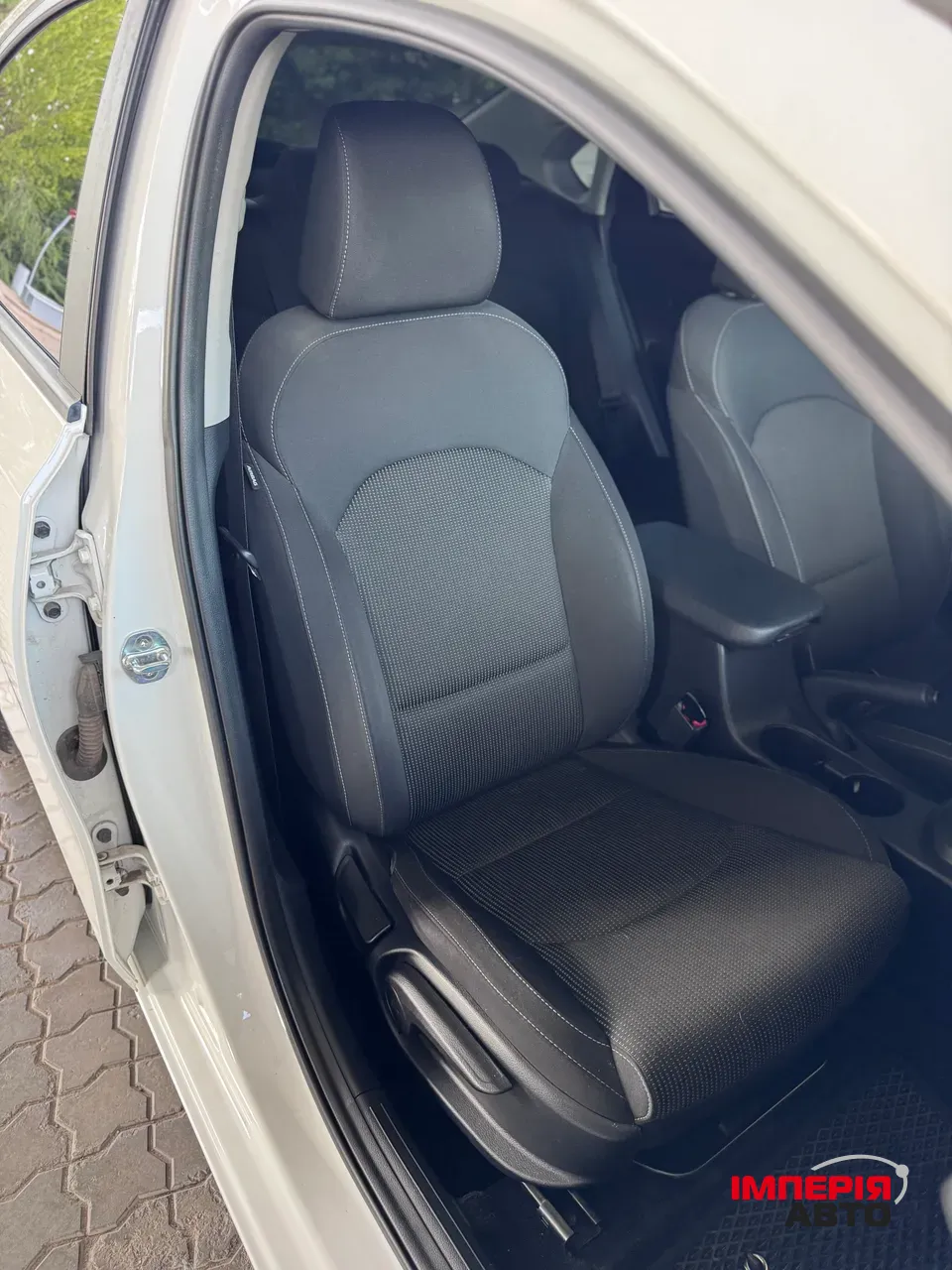 Kia Forte - фото 14