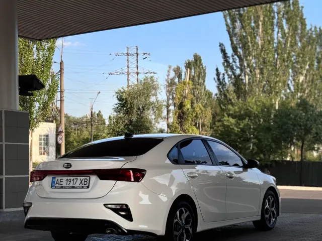 Kia Forte - фото 4