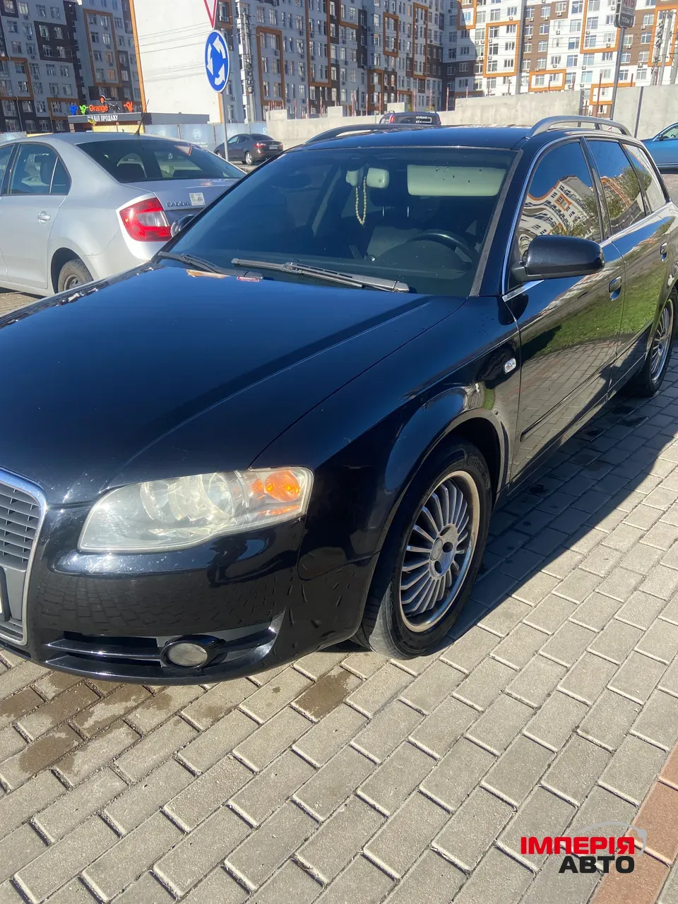 Audi A4 - фото 2