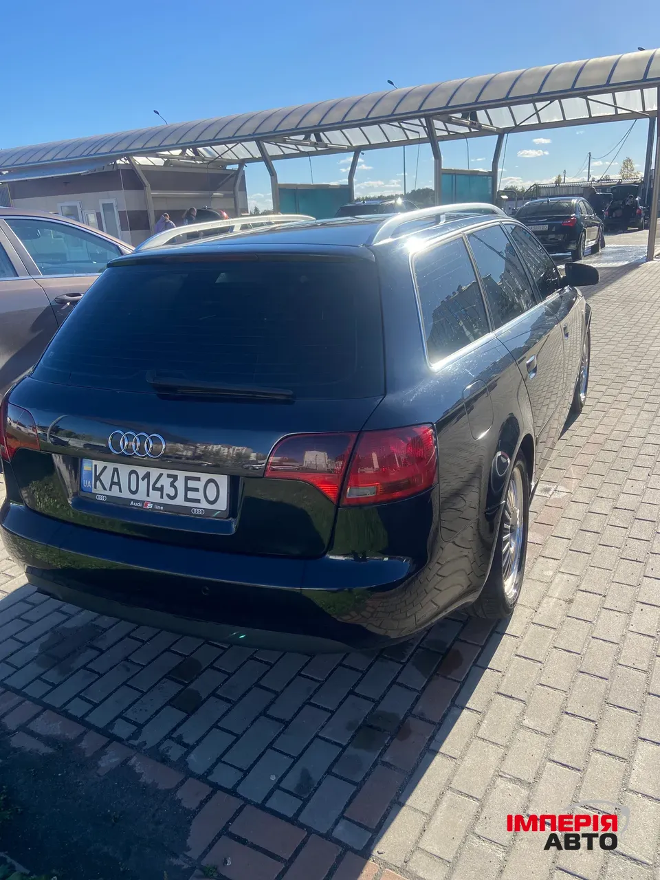 Audi A4 - фото 5