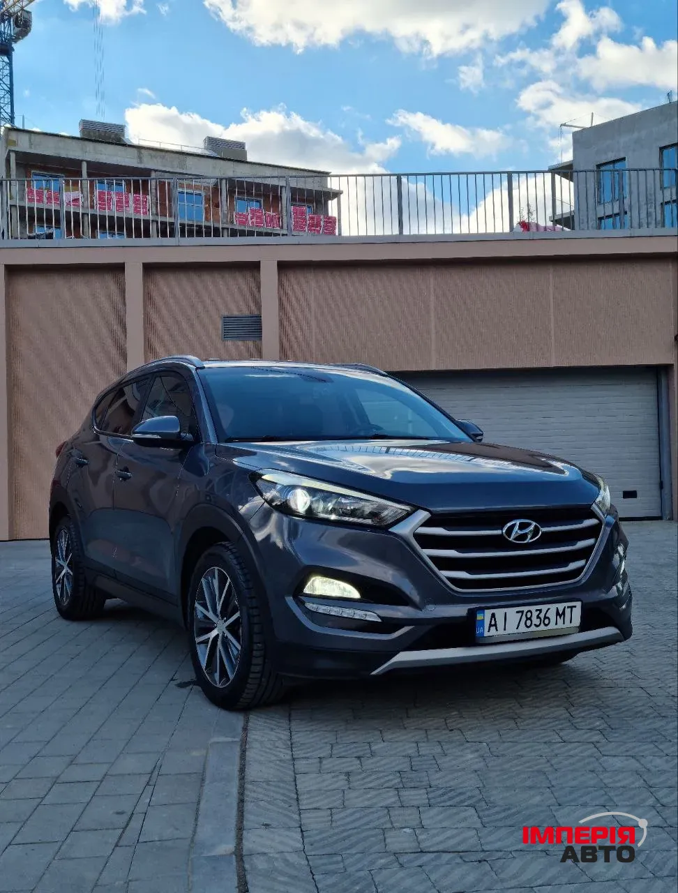 Hyundai Tucson - фото 1