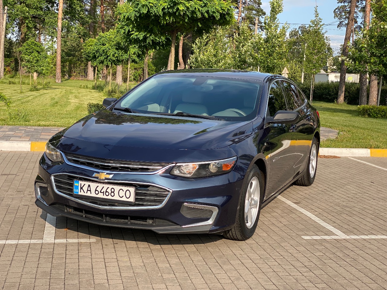 Chevrolet Malibu - фото 1