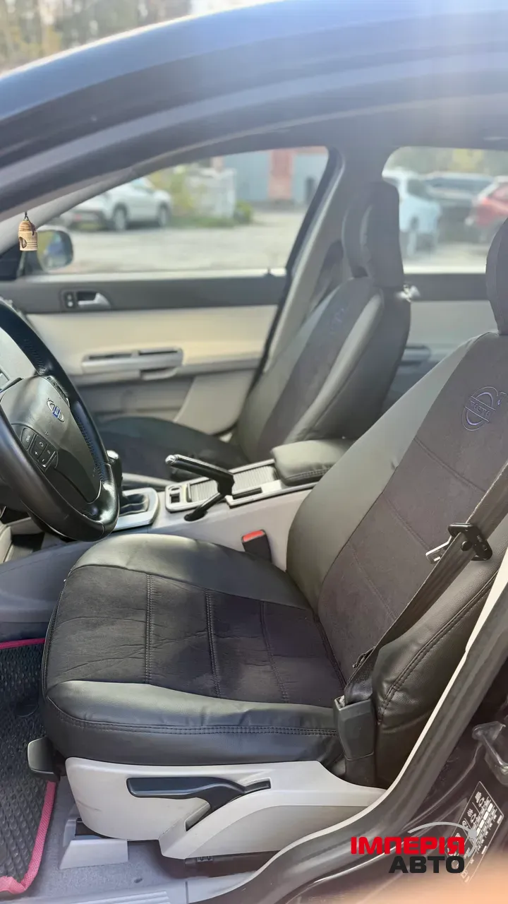 Volvo V50 - фото 7